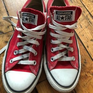 Red converse
